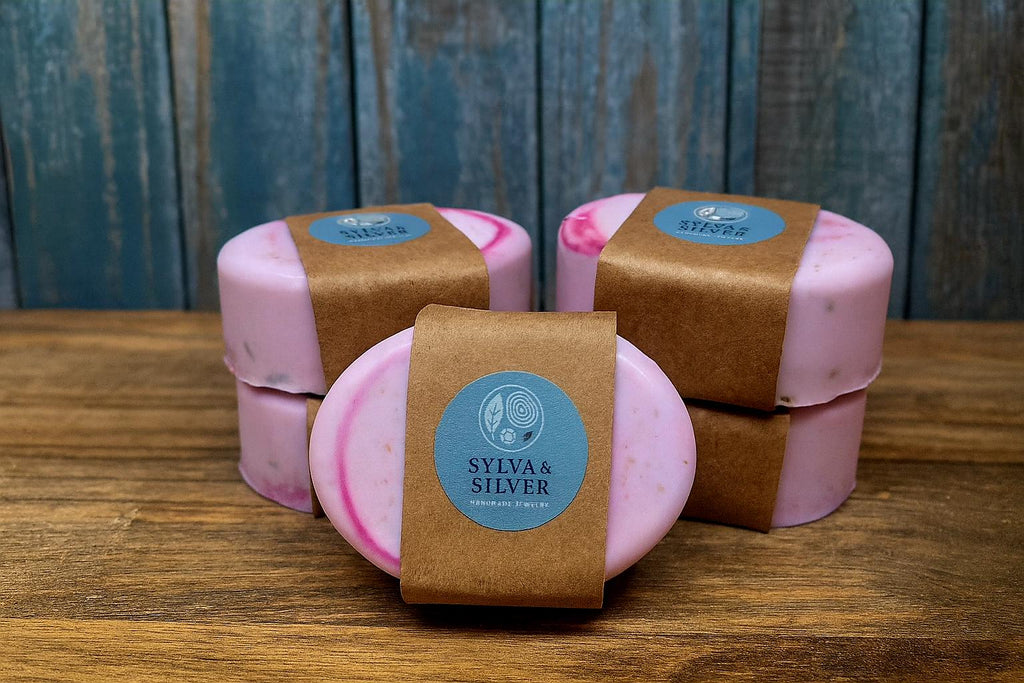 Handmade Oatmeal Soap – Lavender & Vanilla | Natural Artisan Skincare